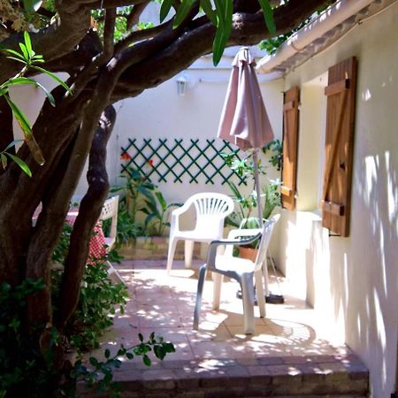 Logement Climatise Avec Jardin Et Parking Pour 2 Personnes En Bord De Plage ลาซิโอตาต์ ภายนอก รูปภาพ