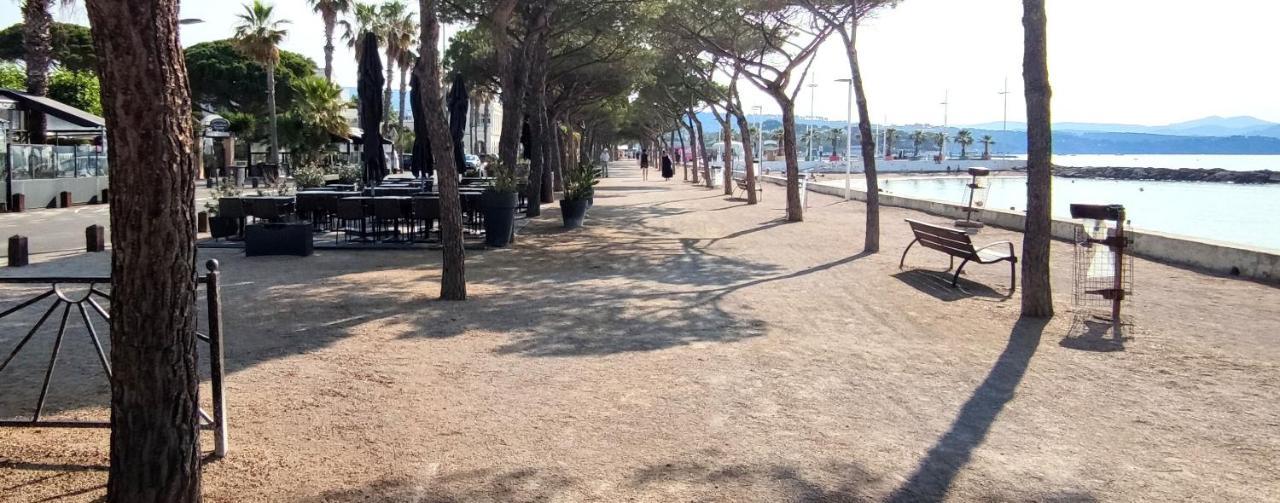 Logement Climatise Avec Jardin Et Parking Pour 2 Personnes En Bord De Plage ลาซิโอตาต์ ภายนอก รูปภาพ